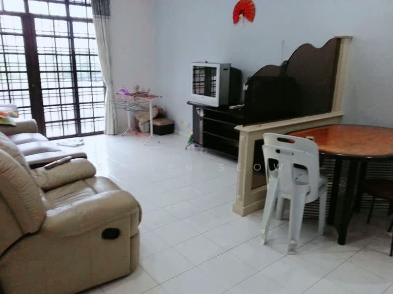 Desa Universiti untuk Untuk Disewa - RM 1,700 /bulan, Feb 2026 - Living Room - PropertyGuru.com.my