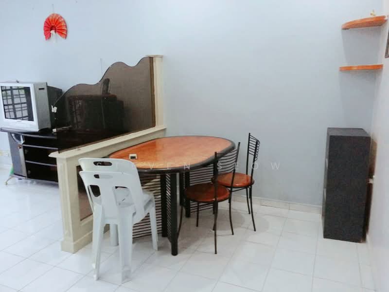 Desa Universiti untuk Untuk Disewa - RM 1,700 /bulan, Feb 2026 - Dining Room - PropertyGuru.com.my