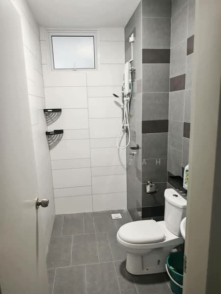 Condominium for Rent at The Sky @ Tripark - AfiqHamzah . - Bathroom - PropertyGuru.com.my