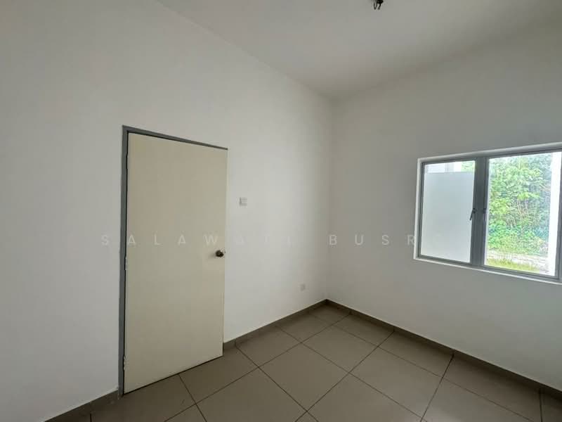 RUMAH BARU SIAP FREEHOLD Single Storey Terrace Jalan Kebun Seksyen 30 Shah Alam untuk Untuk Dijual - RM 480,000, Feb 2026 - Interior - PropertyGuru.com.my
