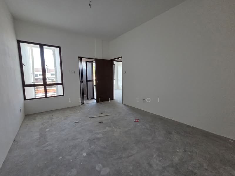 2-storey Terraced House for Sale in Batu Kawa (Kuching) - Leslie Loi - PropertyGuru.com.my