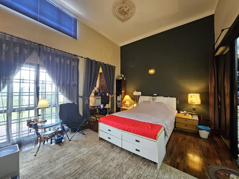 2-storey Terraced House for Sale in Bukit Jelutong (Shah Alam) - Azlan Othman - Bedroom - PropertyGuru.com.my