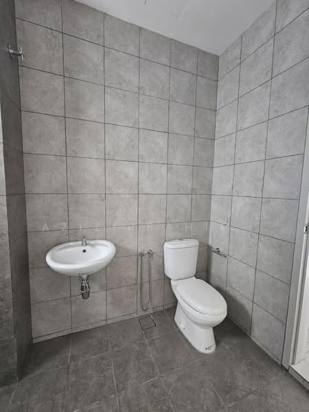 Double Storey Emilia Terrace Nilai Impian Nilai Negeri Sembilan untuk Untuk Dijual - RM 580,000, Apr 2026 - Bathroom - PropertyGuru.com.my