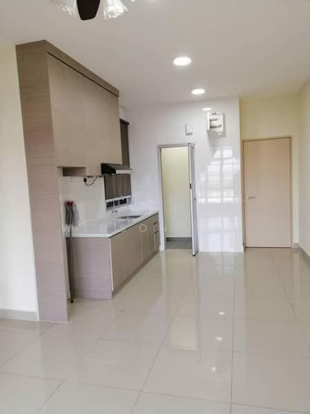 Service Residence for Sale at ARC @ Austin Hills - Winson Tan - Kitchen - PropertyGuru.com.my