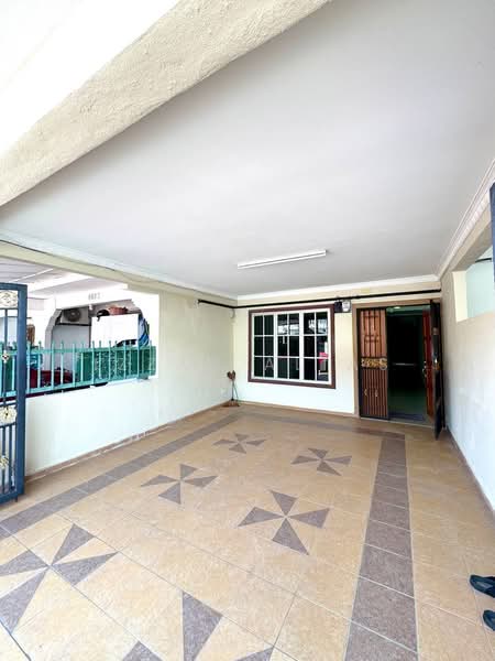 Double Storey Terrace Taman Melawati untuk Untuk Dijual - RM 680,000, Feb 2026 - Exterior - PropertyGuru.com.my