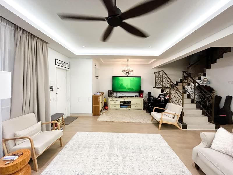 2-storey Terraced House for Sale in Bandar Tun Hussein Onn (Cheras) - Ammeer Nadzrai - Living Room - PropertyGuru.com.my