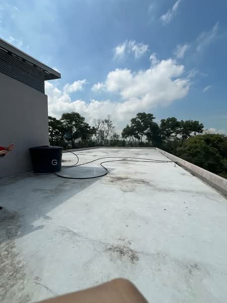 Taman Kempas Utama untuk Untuk Dijual - RM 2,500,000, Feb 2026 - Roof - PropertyGuru.com.my