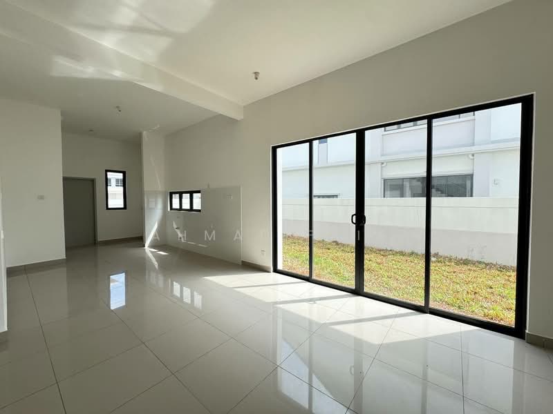 Semi-Detached House for Rent in Cyberjaya (Selangor) - Ahmad Faiz - Living Room - PropertyGuru.com.my
