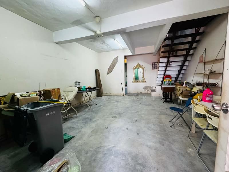 Taman Melaka Tamby Chik Karim Batu Berendam Melaka untuk Untuk Dijual - RM 260,000, Feb 2026 - Interior - PropertyGuru.com.my