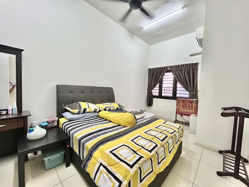 2-storey Terraced House for Sale in Shah Alam (Selangor) - Salman Sharifudin - Bedroom - PropertyGuru.com.my