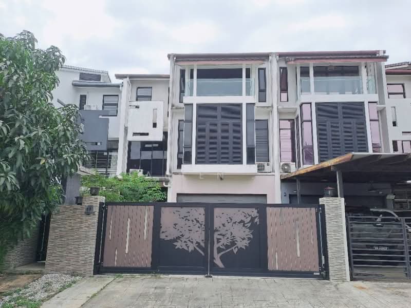 3-storey Terraced House for Sale in Denai Alam (Shah Alam) - Allen . - Exterior - PropertyGuru.com.my