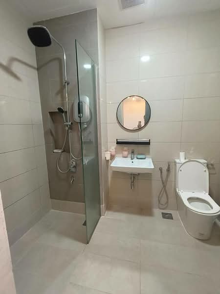 Paradigm Residence untuk Untuk Disewa - RM 2,000 /bulan, Mac 2026 - Bathroom - PropertyGuru.com.my