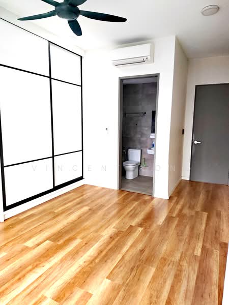 Condominium for Sale at Bennington Residences @ SkyArena - Vincent Yong - Bathroom - PropertyGuru.com.my