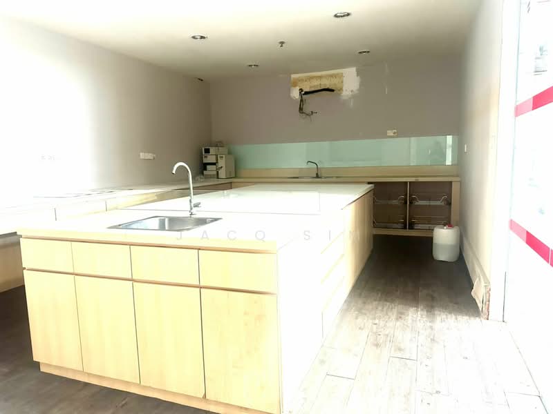 Nusa Cemerlang Industrial Park untuk Untuk Dijual - RM 14,800,000, Apr 2026 - Kitchen - PropertyGuru.com.my