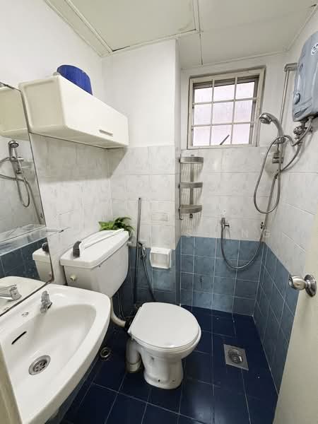 Condominium for Sale at Menara D'sara - Lee Kah Shing - Bathroom - PropertyGuru.com.my