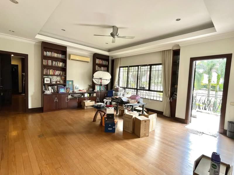 Bungalow for Sale in Kayangan Heights (Shah Alam) - Adibah Salim - Study - PropertyGuru.com.my