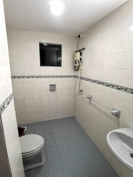 Casa Lago untuk Untuk Dijual - RM 380,000, Feb 2026 - Bathroom - PropertyGuru.com.my