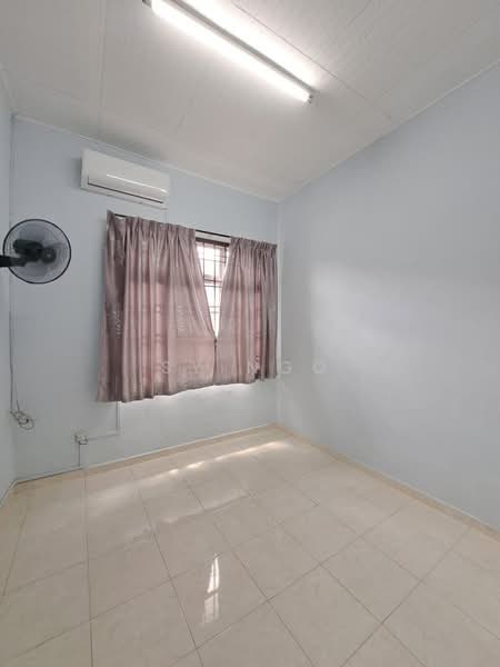 Taman Nusa Bestari 2 untuk Untuk Disewa - RM 1,800 /bulan, Feb 2026 - Interior - PropertyGuru.com.my