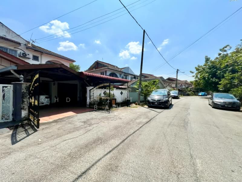 Semi-Detached House for Sale in Taman Putra Perdana (Puchong) - Mohd Aizat Saiful Bahri - PropertyGuru.com.my