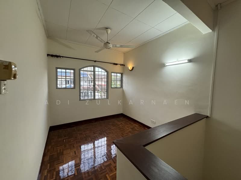 2-storey Terraced House for Rent in Usj 20 (Subang Jaya) - Adi Zulkarnaen - Interior - PropertyGuru.com.my