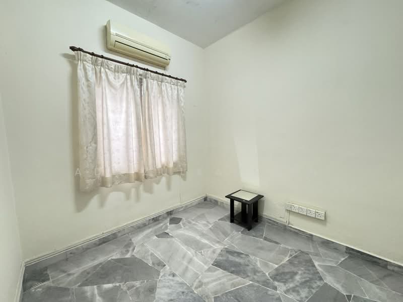 2-storey Terraced House for Rent in Usj 20 (Subang Jaya) - Adi Zulkarnaen - Interior - PropertyGuru.com.my