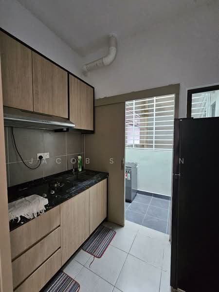 YOUTH CITY untuk Untuk Disewa - RM 1,650 /bulan, Mac 2026 - Kitchen - PropertyGuru.com.my