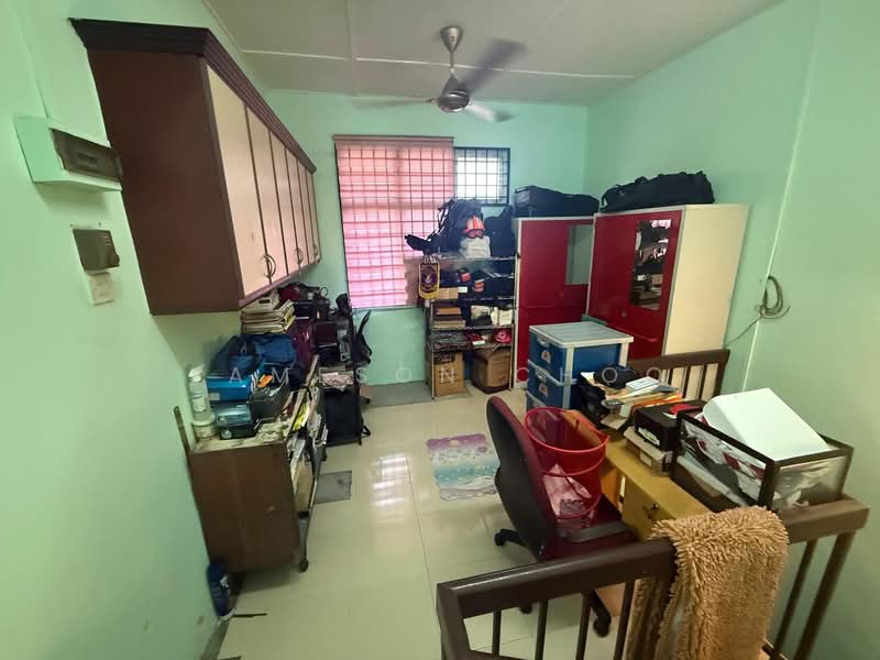 Taman Bukit Kempas untuk Untuk Dijual - RM 650,000, Feb 2026 - PropertyGuru.com.my
