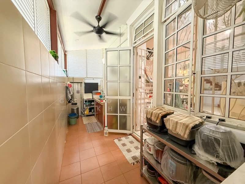 Semi-Detached House for Sale in Presint 18 (Putrajaya) - Gudrotullah Ikhwan - Kitchen - PropertyGuru.com.my
