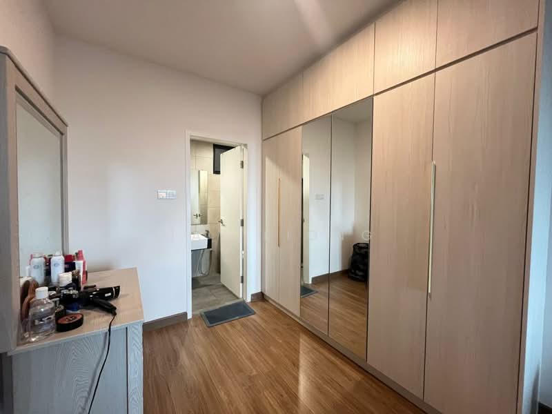 Service Residence for Sale at AraTre' Residences - May Liong - Bedroom - PropertyGuru.com.my