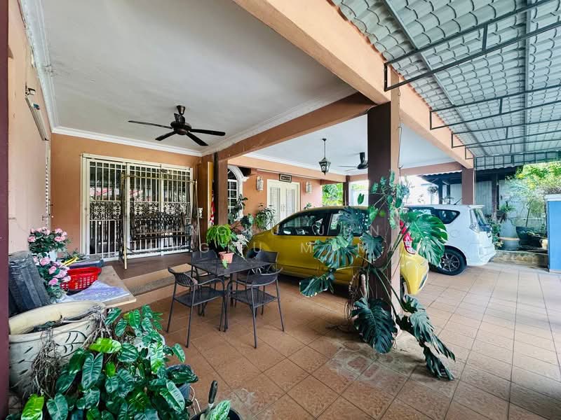 Bungalow for Sale in Nilai (Negeri Sembilan) - Tengku June Tengku Mamat - Exterior - PropertyGuru.com.my