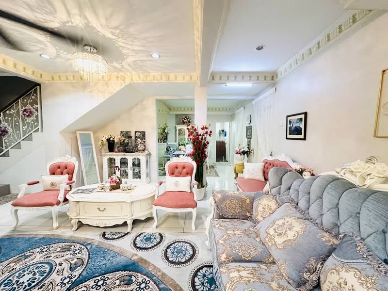 Bungalow for Sale in Nilai (Negeri Sembilan) - Tengku June Tengku Mamat - Living Room - PropertyGuru.com.my