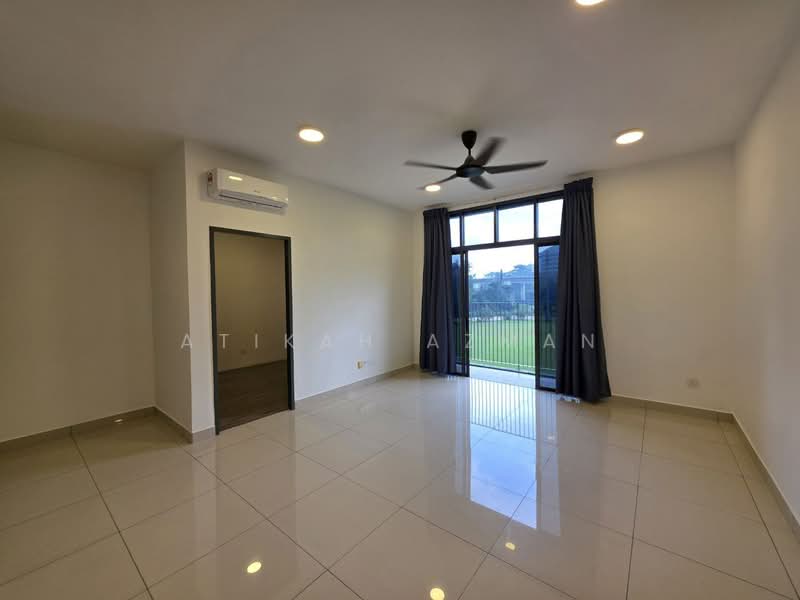 Henna Residence @ The Quartz WM untuk Untuk Dijual - RM 600,000, Feb 2026 - Living Room - PropertyGuru.com.my