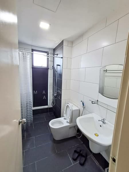 Service Residence for Sale at Urban 360 - Masnizah Arifin - Bathroom - PropertyGuru.com.my