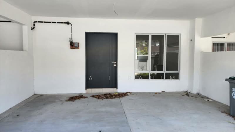 2-storey Terraced House for Sale in Iringan Bayu (Seremban) - Hawa Ibrahim - Exterior - PropertyGuru.com.my