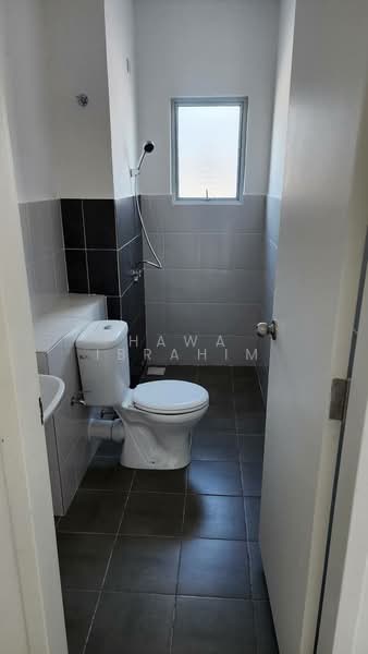 2-storey Terraced House for Sale in Iringan Bayu (Seremban) - Hawa Ibrahim - PropertyGuru.com.my