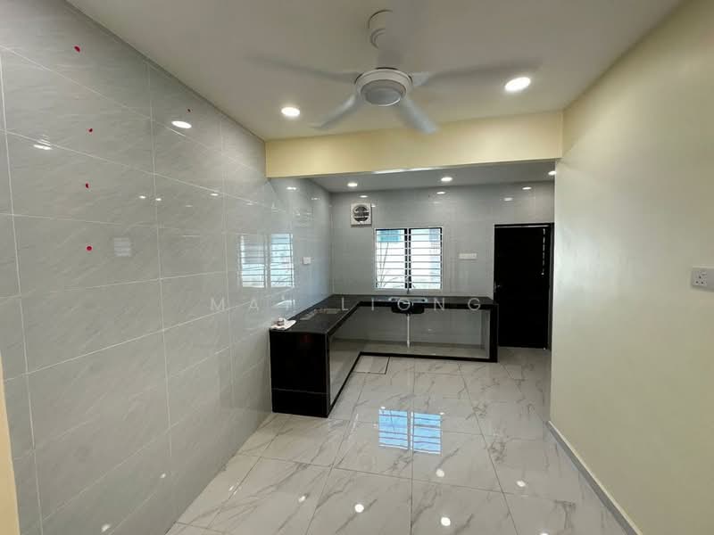 1-storey Terraced House for Sale in Bukit Sentosa (Rawang) - May Liong - Kitchen - PropertyGuru.com.my