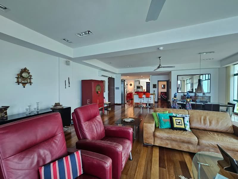 Condominium for Sale at Sri Golden Bay Condominium - Pei Hoon - Living Room - PropertyGuru.com.my