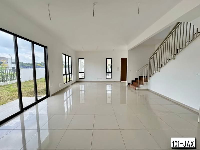 2-storey Terraced House for Sale in Shah Alam (Selangor) - Jennie Chew - Living Room - PropertyGuru.com.my