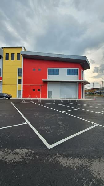 Warehouse for Rent in Batu Caves (Selangor) - Wan Azemi Wan Daud - Exterior - PropertyGuru.com.my
