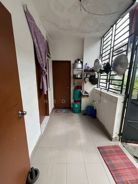 2-storey Terraced House for Sale in Nusantara Prima (Gelang Patah) - Winson Tan - Balcony - PropertyGuru.com.my