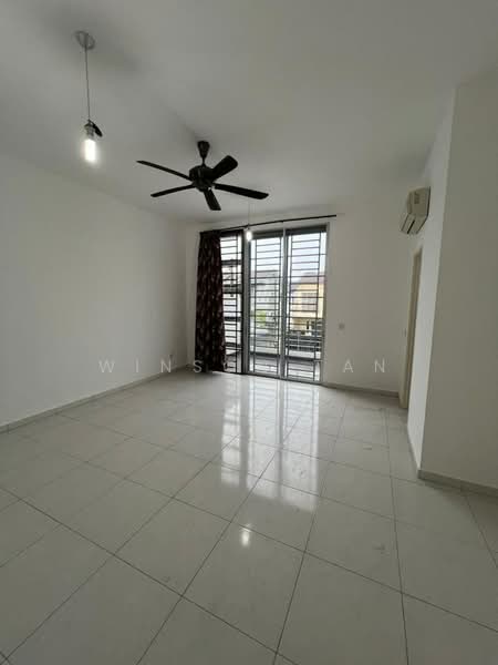 2-storey Terraced House for Sale in Gelang Patah (Johor) - Winson Tan - Living Room - PropertyGuru.com.my