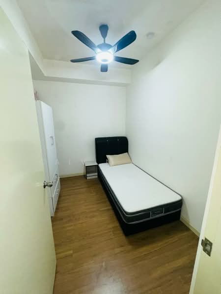 Kondominium untuk Disewa di Cerrado Residence @ Southville City - Calvin Loke - Bedroom - PropertyGuru.com.my