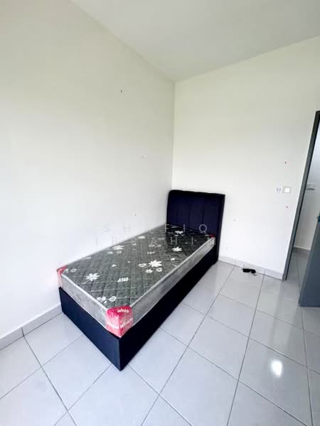 Service Residence for Rent at E Island Lake Haven - Shafiq Ibrahim - Bedroom - PropertyGuru.com.my