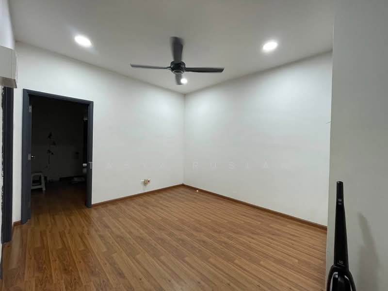Rumah Teres 2 Tingkat untuk Dijual di Alam Impian (Shah Alam) - Tasya Ruslan - Interior - PropertyGuru.com.my