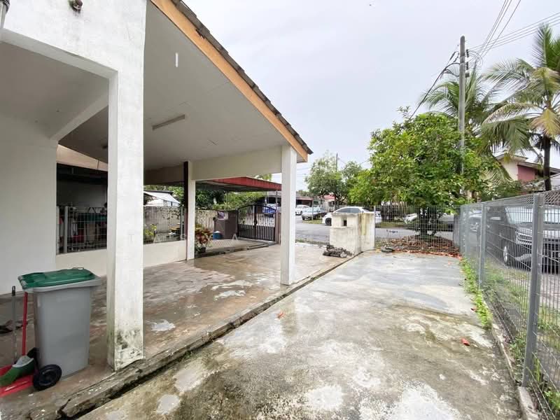 Taman Pinggiran Senawang untuk Untuk Dijual - RM 330,000, Mac 2026 - Exterior - PropertyGuru.com.my