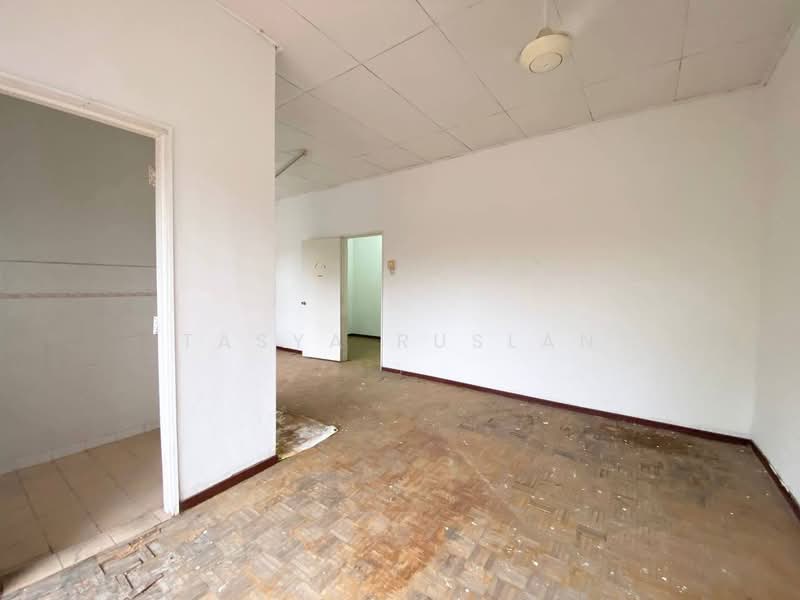 Taman Pinggiran Senawang untuk Untuk Dijual - RM 330,000, Mac 2026 - Interior - PropertyGuru.com.my