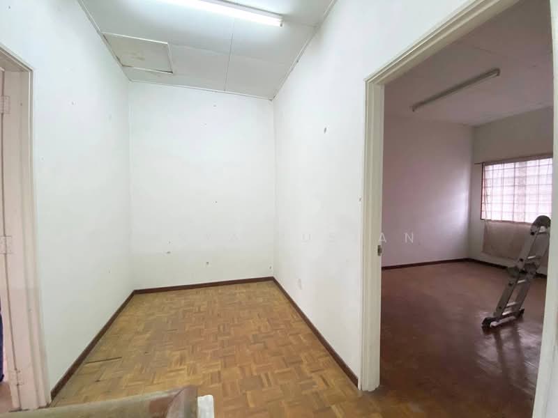 Taman Pinggiran Senawang untuk Untuk Dijual - RM 330,000, Mac 2026 - Interior - PropertyGuru.com.my