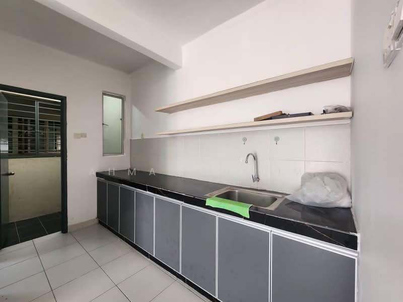 Service Residence for Sale at Amara Residences - Ahmad Muslim - Kitchen - PropertyGuru.com.my