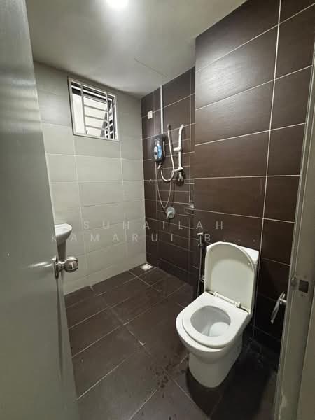 Condominium for Rent at Green Park Residence - Suhailah Kamarul Bahrin - Bathroom - PropertyGuru.com.my