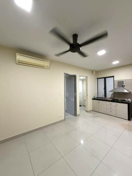 Univ 360 Place untuk Untuk Disewa - RM 1,250 /bulan, Feb 2026 - Kitchen - PropertyGuru.com.my